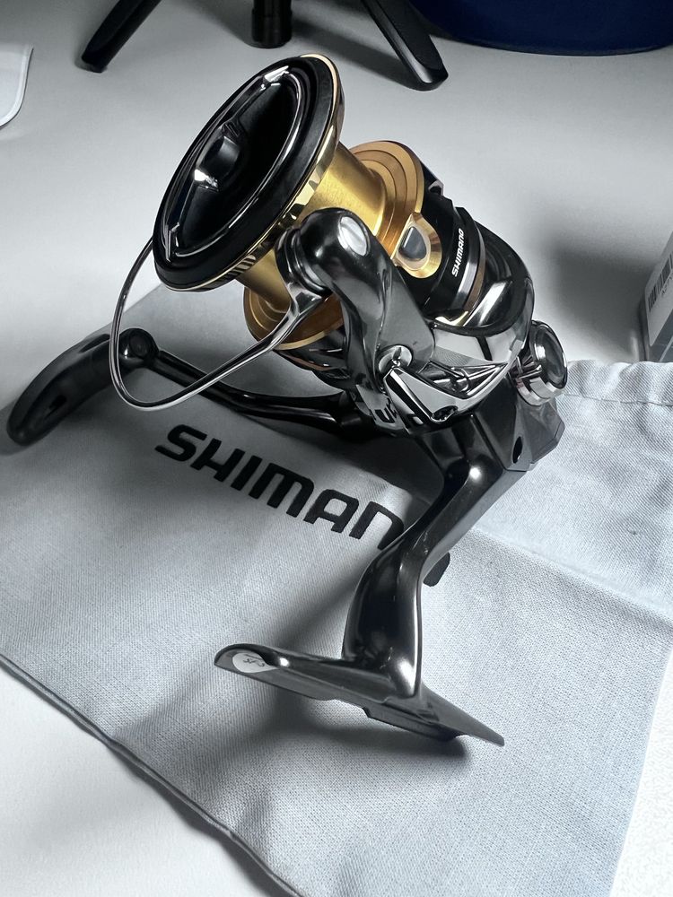 Катушка Shimano Twin Power FD C3000 9+1BB