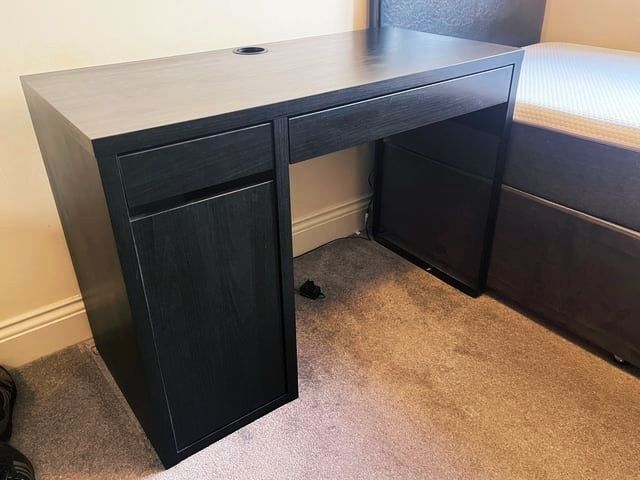 MICKE secretária do ikea