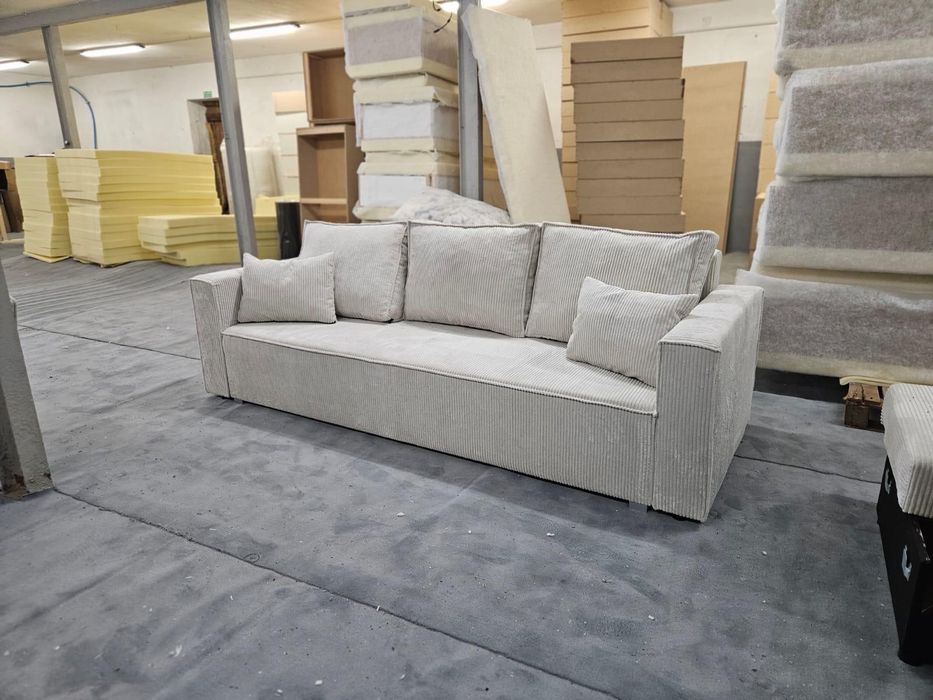 Kanapa sztruks z funkcją spania I pojemnikiem