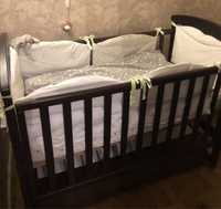 Кроватка детская ( маятник,ниша для белья)