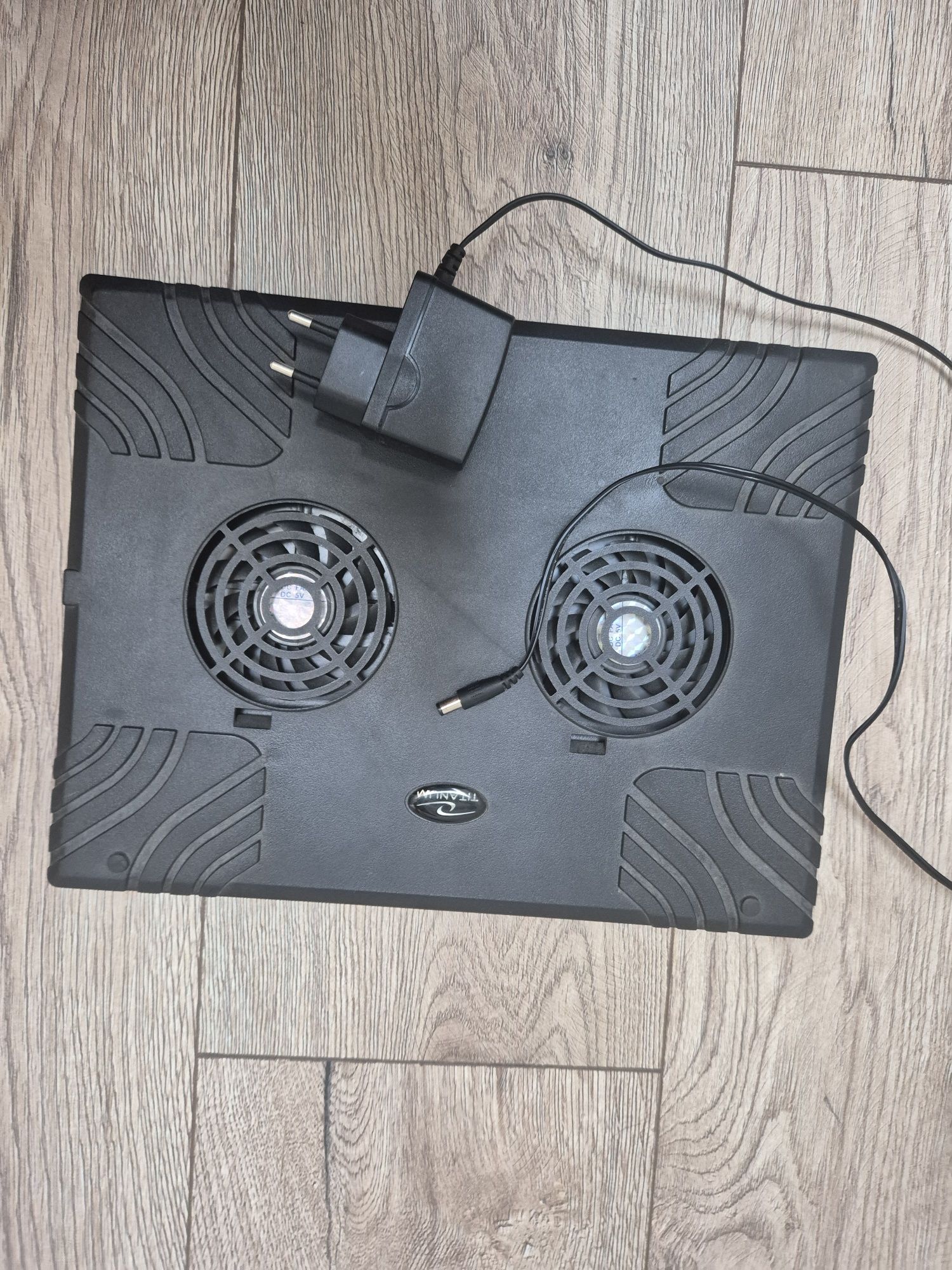 Chłodząca podstawka pod notebook,  laptopy