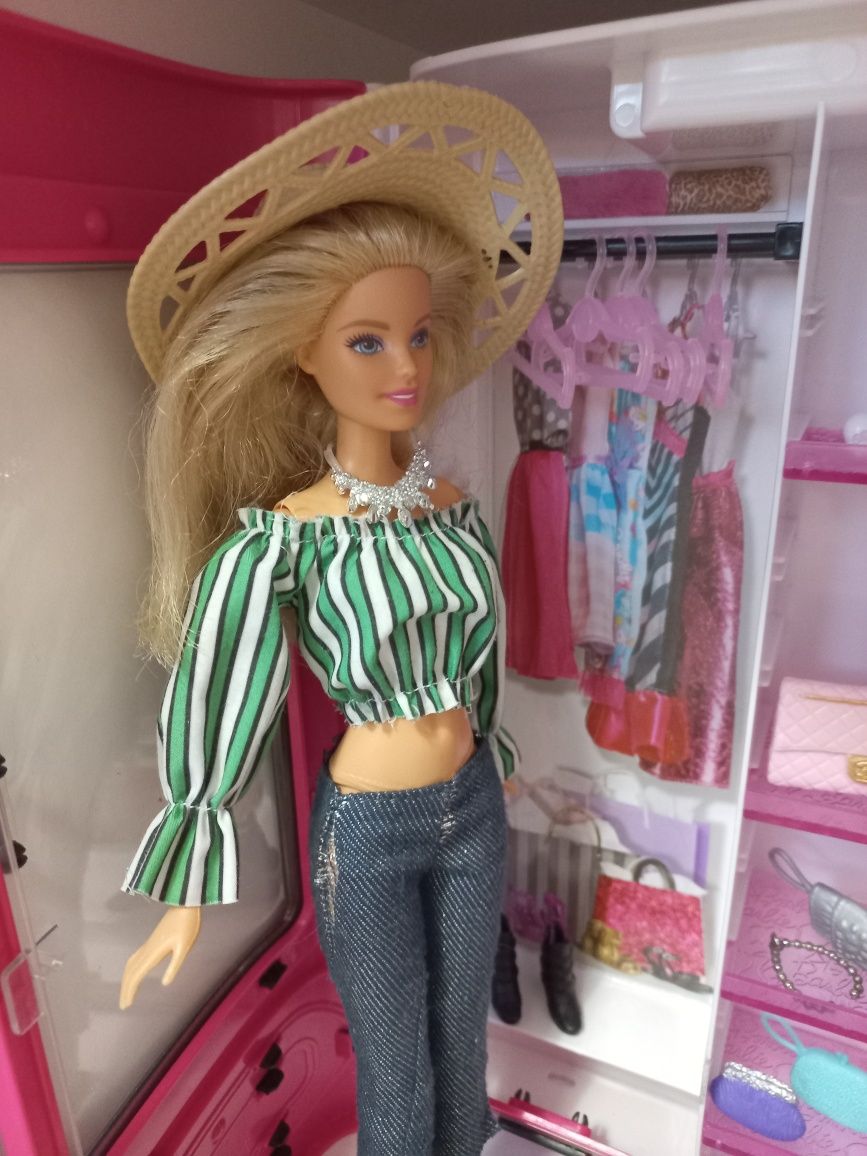 Garderoba szafa przenośna Barbie