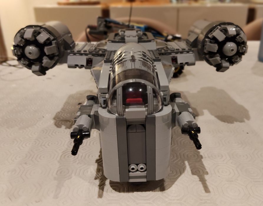 Lego 75292 The Razor Crest Mandalorian