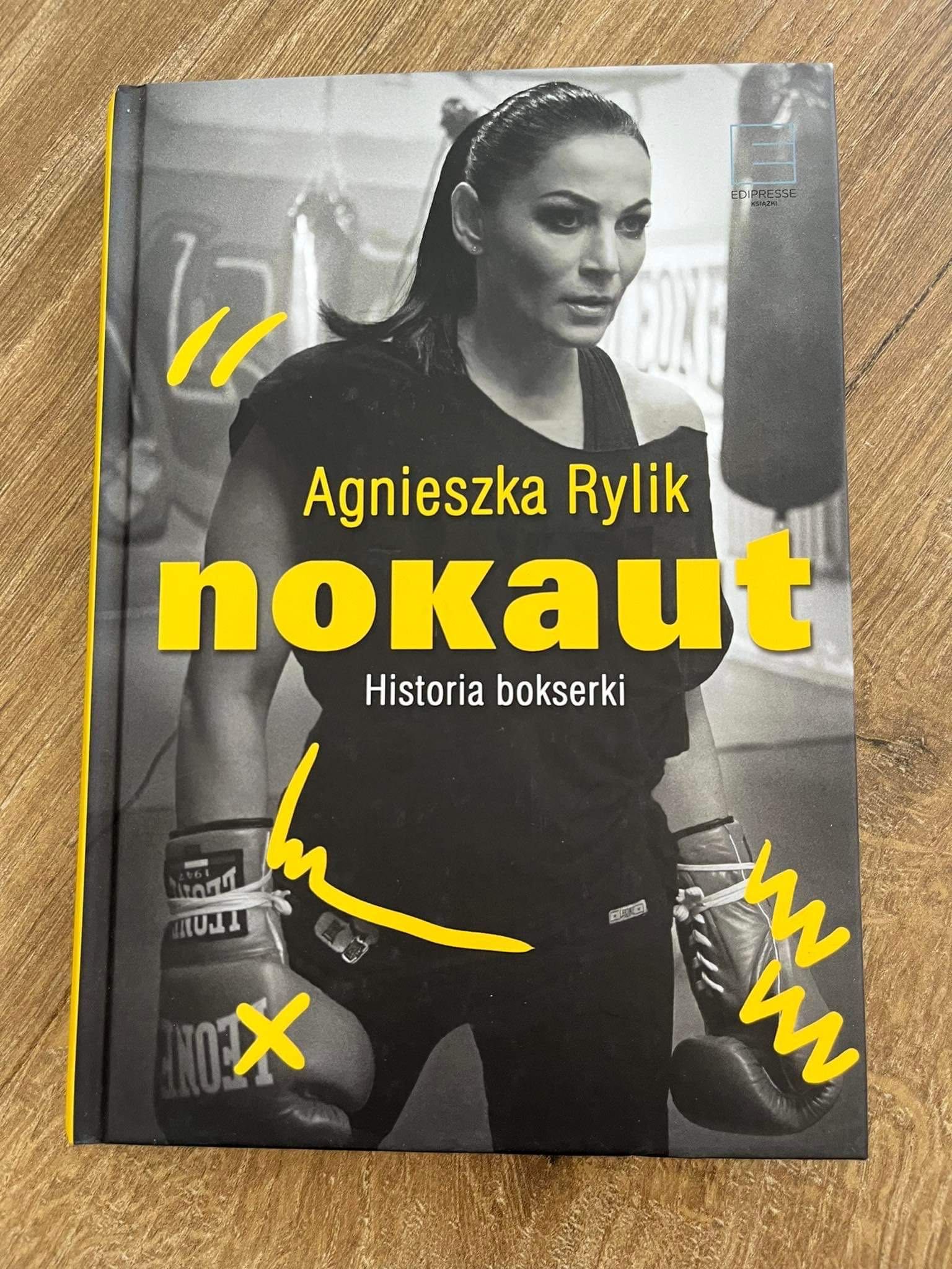 Nokaut Historia bokserki // Agnieszka Rylik // stan: bardzo dobry