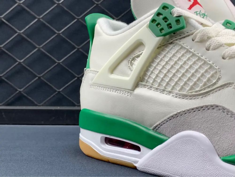 Nike Air Jordan 4 SB Pine Green