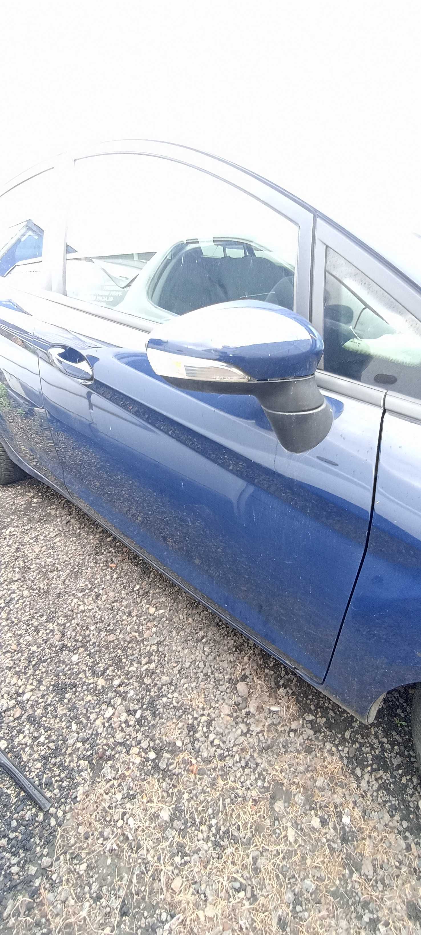 ford fiesta mk7 lak JA8 5d samochód na części