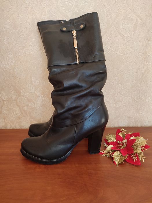 Шкіряні зимові чоботи