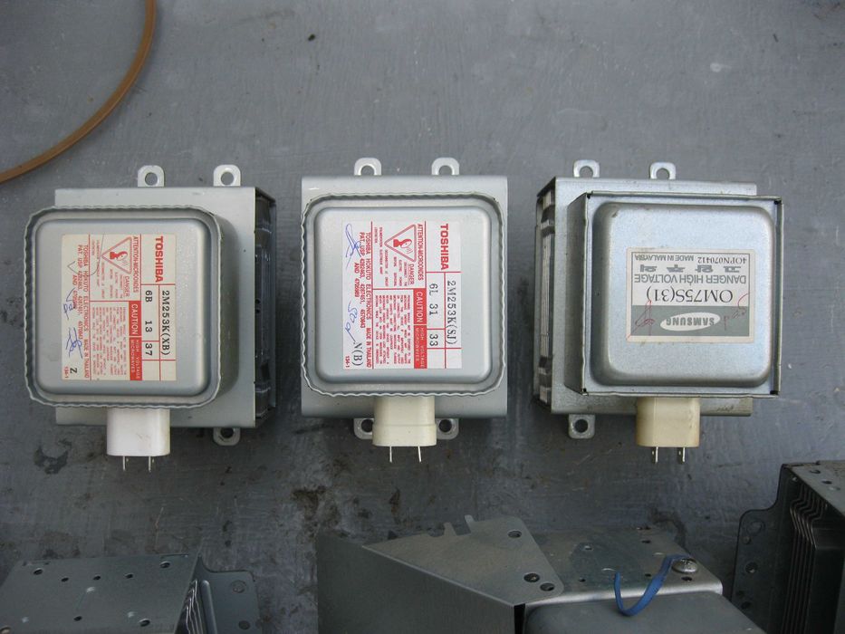 Продам трансформатор микроволновки магнетрон тарелку