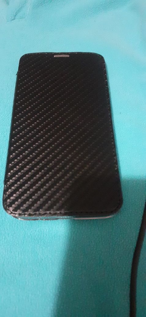 Etui Galaxy S7 Edge nowe posiada kieszonkę na kartę