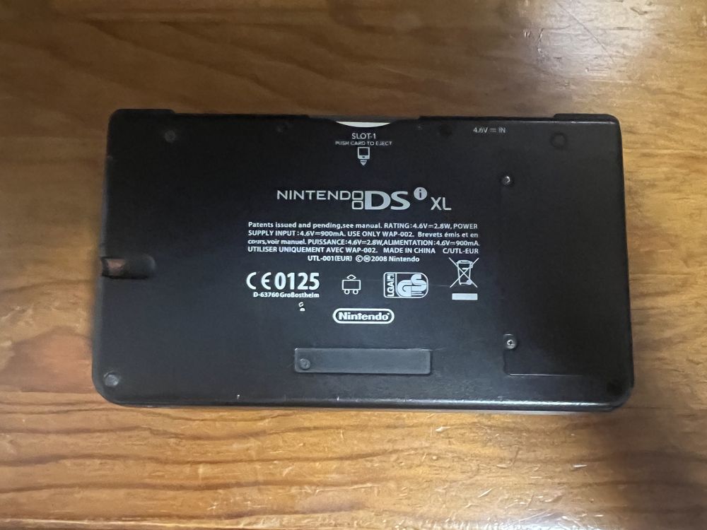 Nintendo DSI XL 25Years Edition