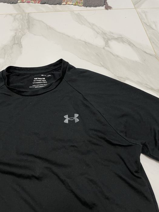 футболка S under armour оригінал бу
