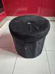 Czarna pufa otwierana Home & You