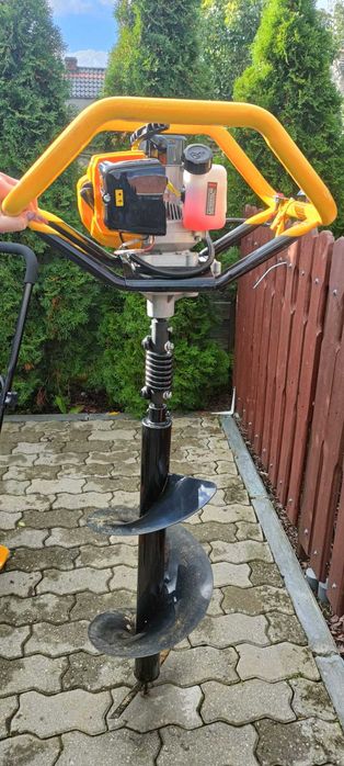 Wynajmę/Wypożyczę/Zagęszczarka,Łuparka,Wertykulator,Wiertnica