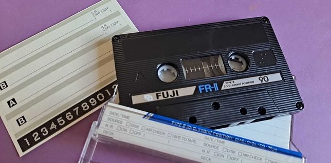 FUJI FR II 90 chrome - kaseta magnetofonowa - używana