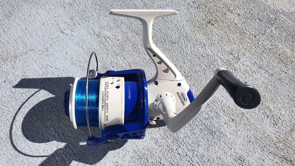 Kołowrotek uniwersalny z żyłką MITCHELL Neuron 60FD