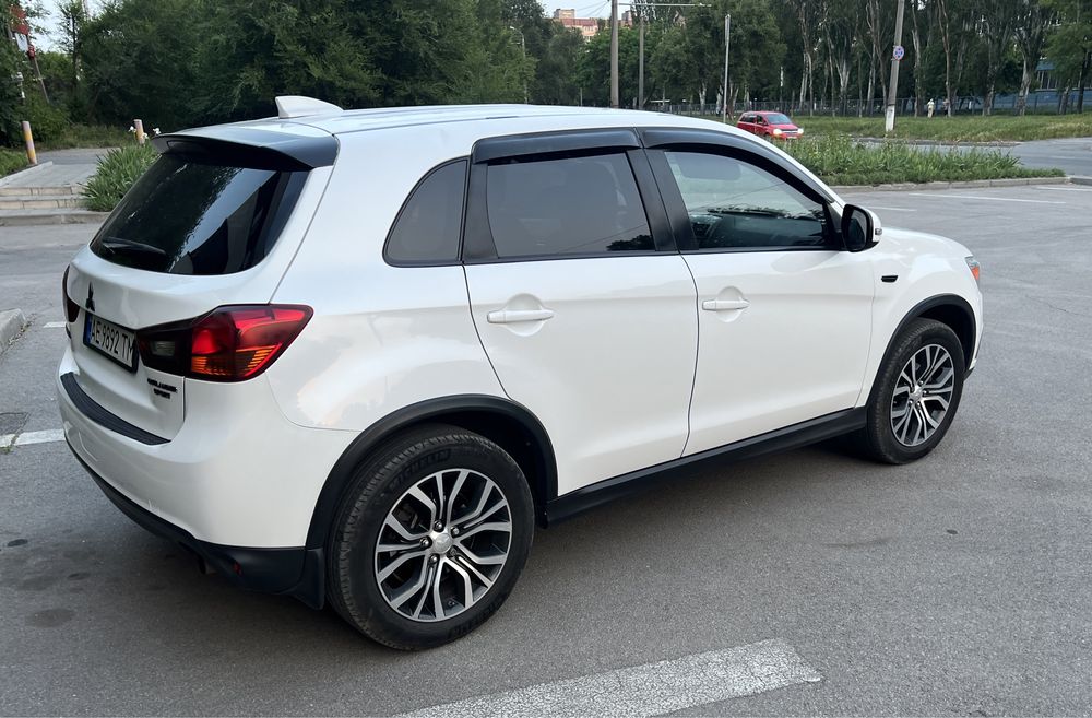 Mitsubishi ASX ( без вложений ) топ состояние