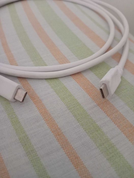 Cabo USB C reversível 1,5mts branco