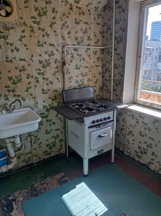 1к. Энтузиастов 31 Русановка метро Левобережная Днепровский район