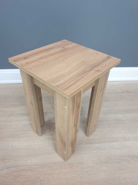 "Табурет" для вітальні, для кухні.Стілець для обіднього столу.Меблі