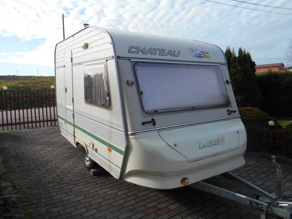 Przyczepa kempingową CHATEAU 900 dmc