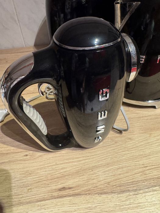 Batedeira smeg com acessorios