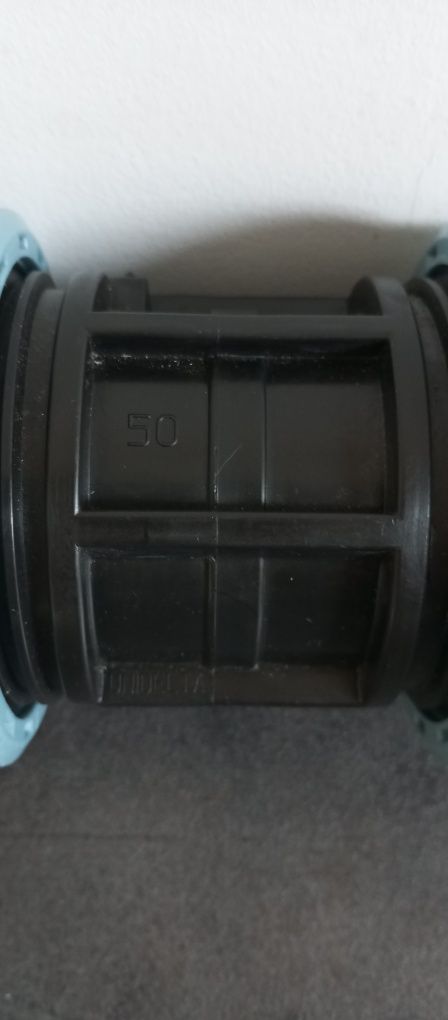 Złączka skręcana 50mm Unidelta do rur wodnych