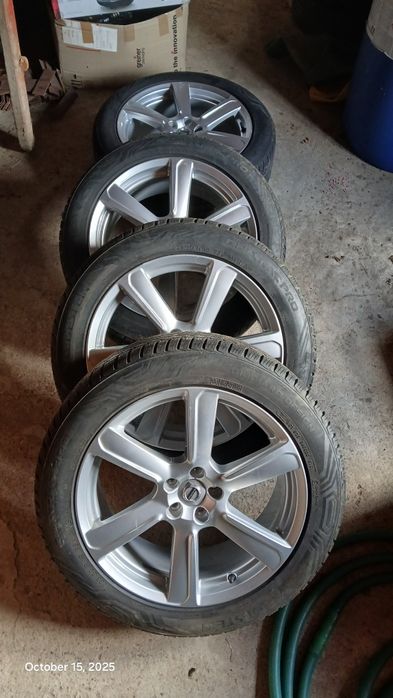 Opony Vredestein Quatrac Pro 235/50R19 całoroczne wielosezonowe 4 szt.