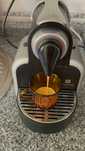 Máquina de café Nespresso Essenza D90 - Funcional