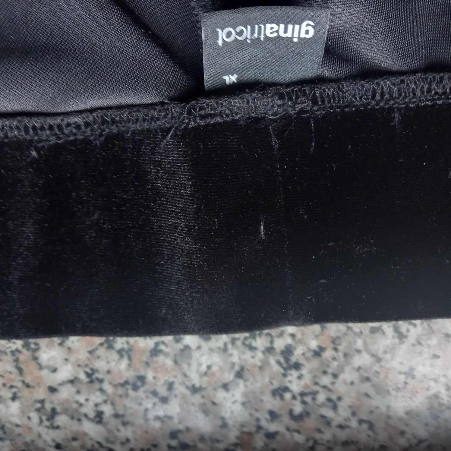 Spodnie nowe -  czarne, welurowe, poszerzane, XL-XXL