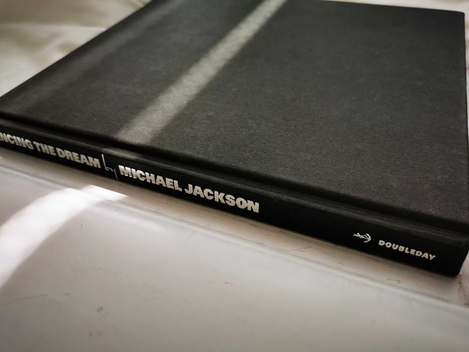 Michael Jackson - Dancing The Dream 1st Edition