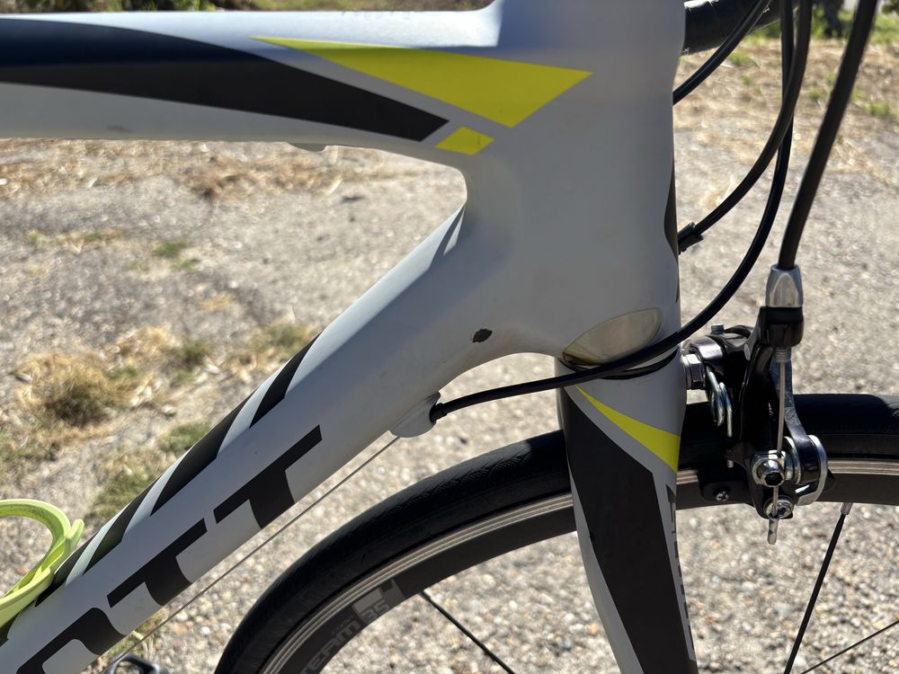 Bicicleta de Estrada Scott CR1 2017 – Quadro em Carbono