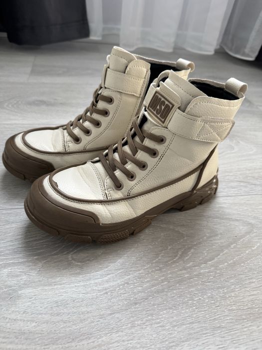 Черевики осінь, взуття, кросівки