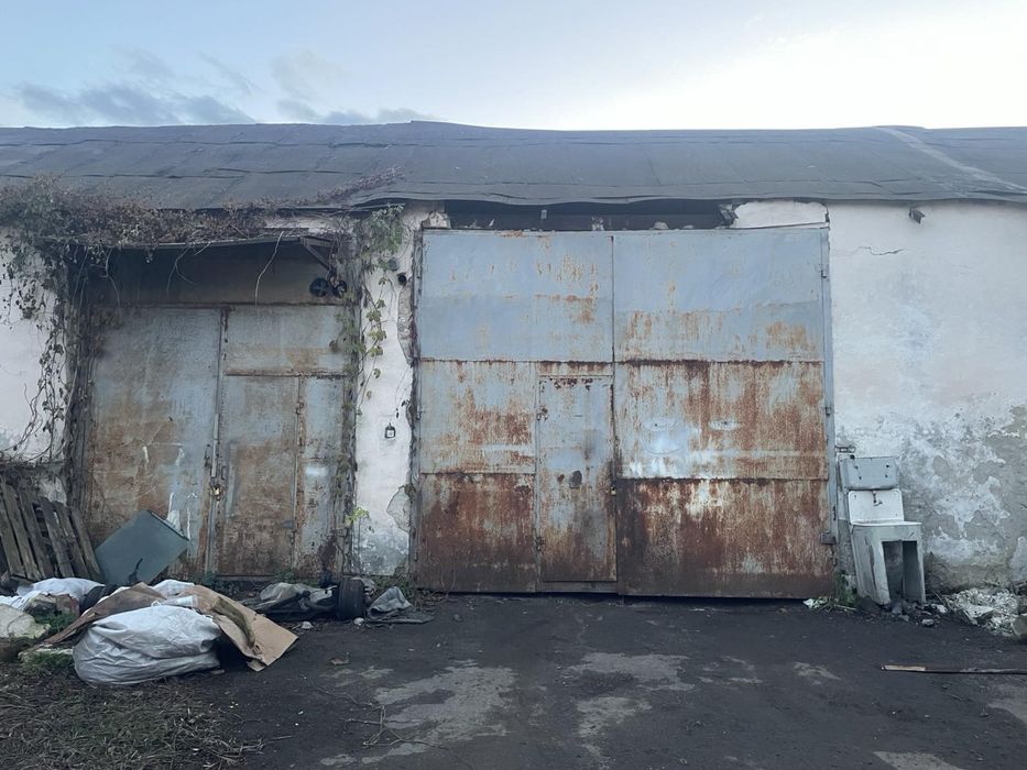 оренда гаража 40м 10соток землі