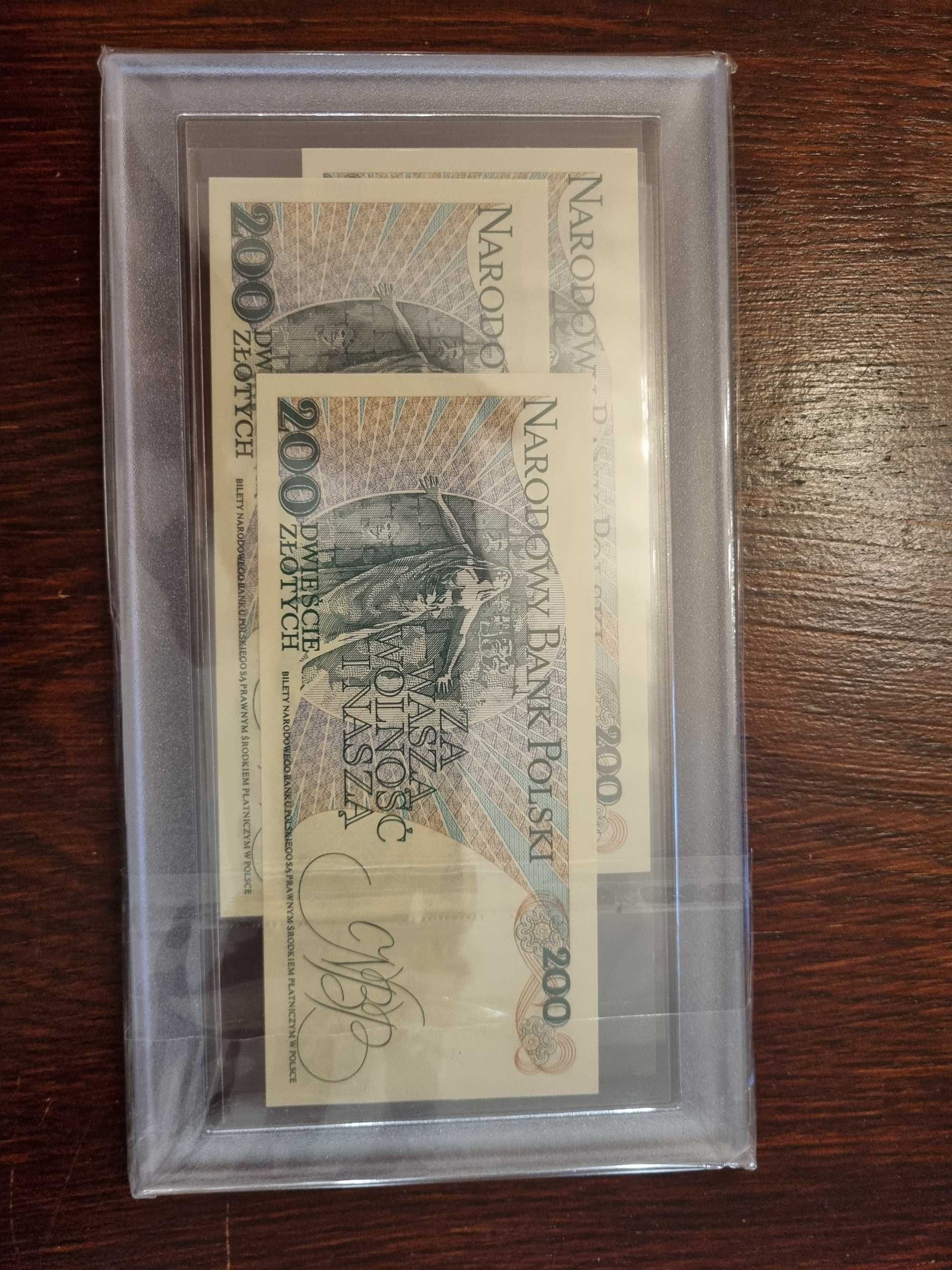 Zestaw banknotów. Każdy rocznik 200 zł PRL