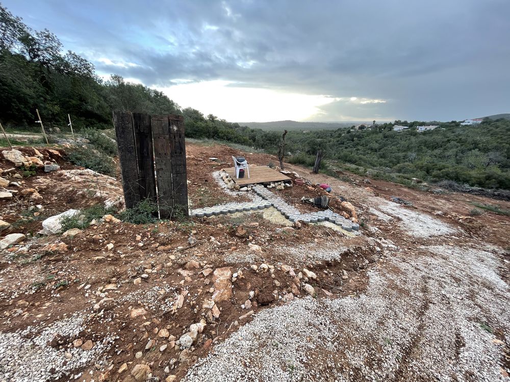 Terreno rustico Loule 6700m2, vista mar, fossa septica, troco p/ carro