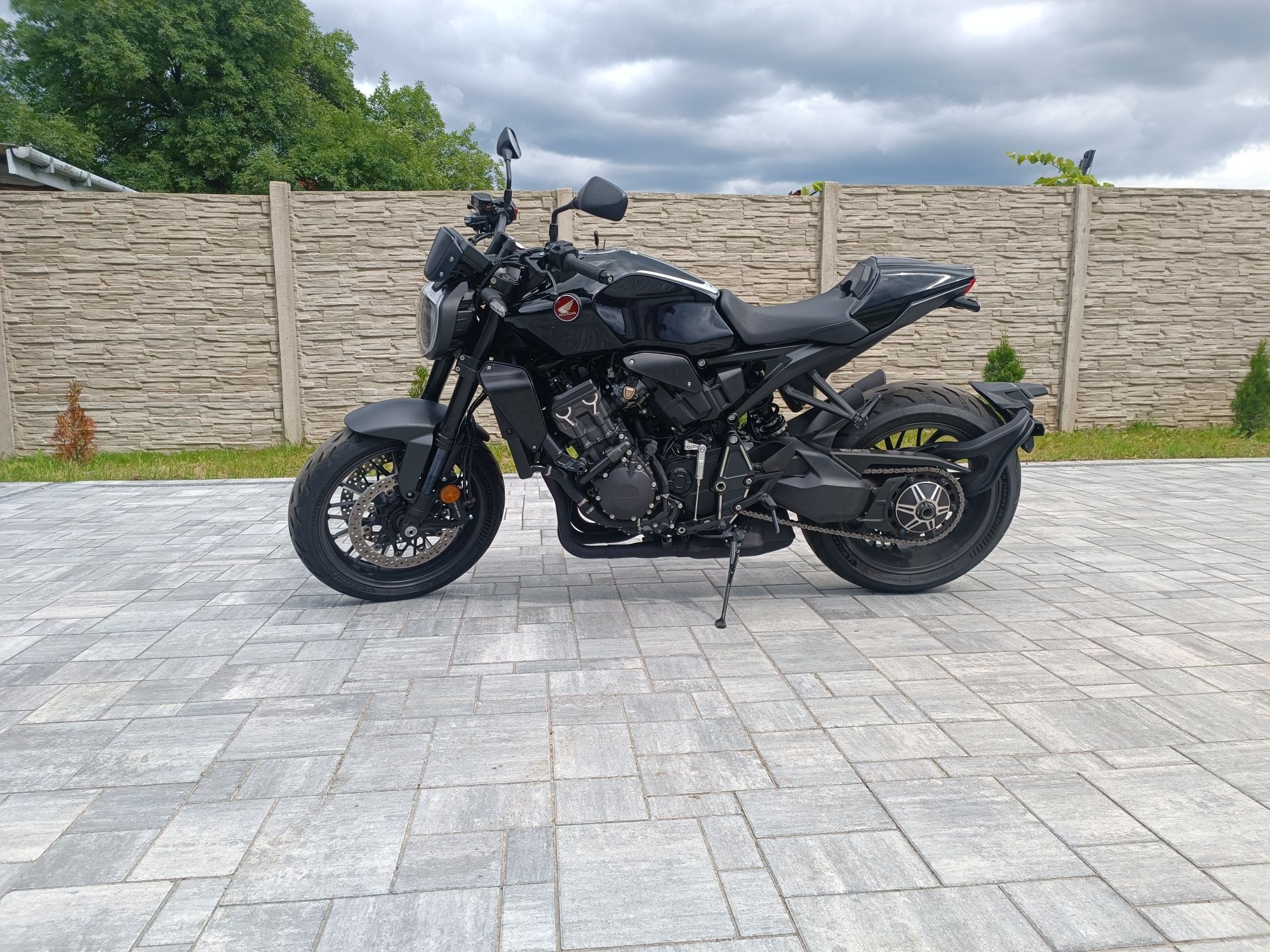 Honda cb1000R Black edition