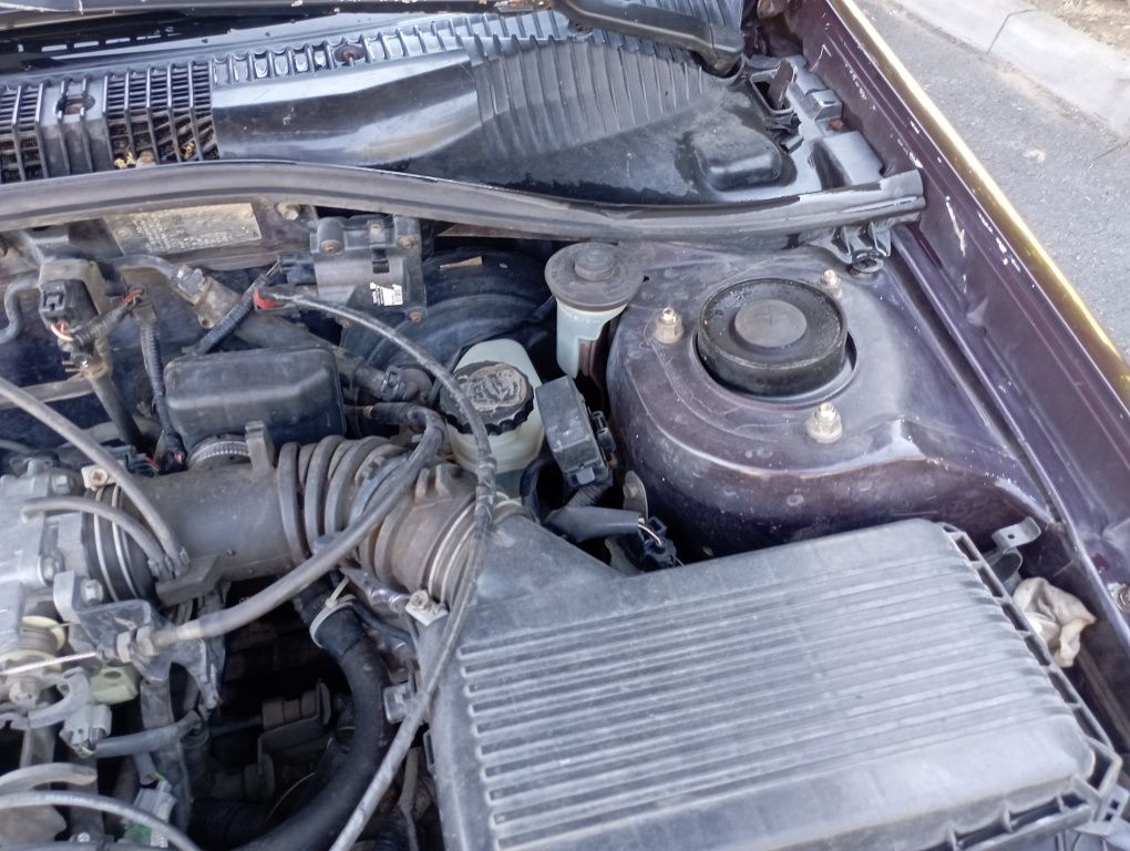 Toyota Carina E 1.6