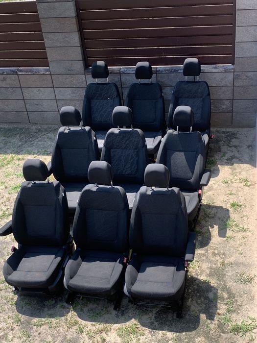 Передні сидіння Пежо 3008 5008 ,Сидушки Пежо ,Сидіння  буса