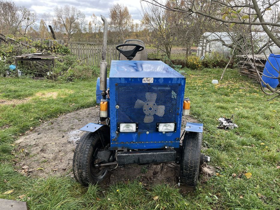 Трактор саморобний з документами