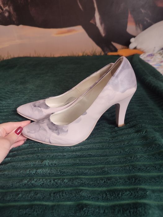 Buty na obcasie rozmiar 40