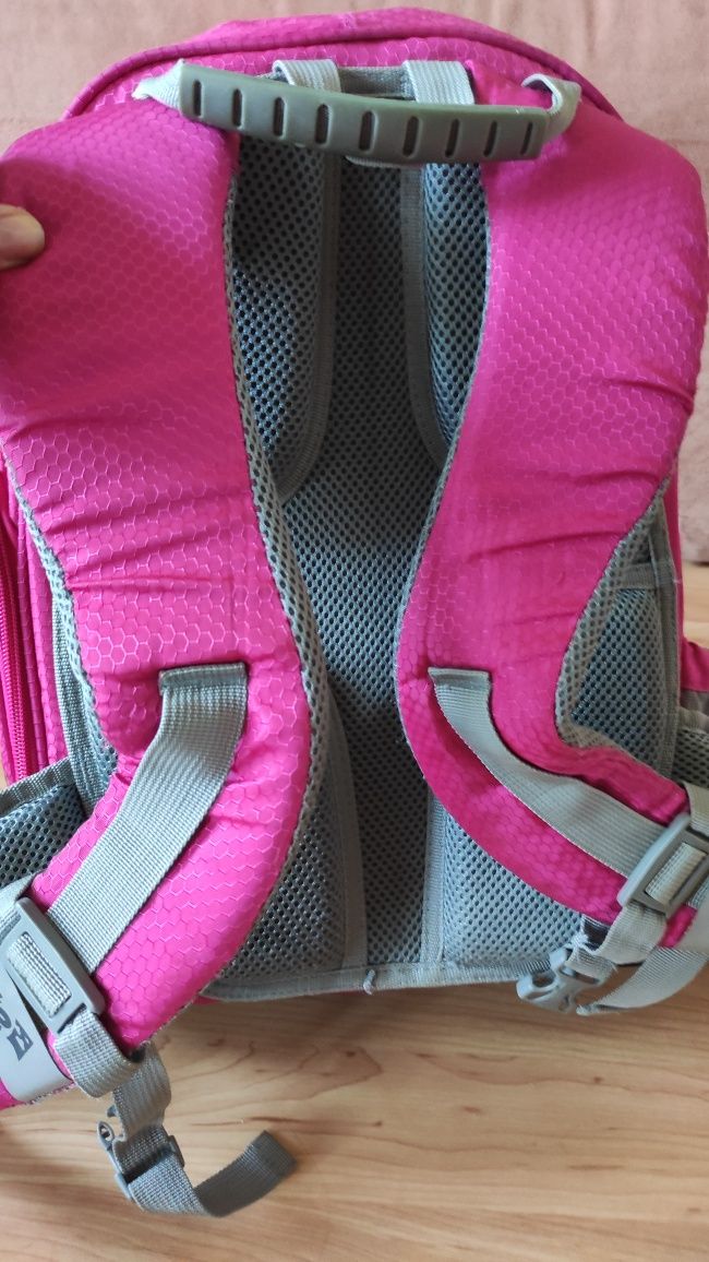 Рюкзак Kite розовый,внутри неоновый