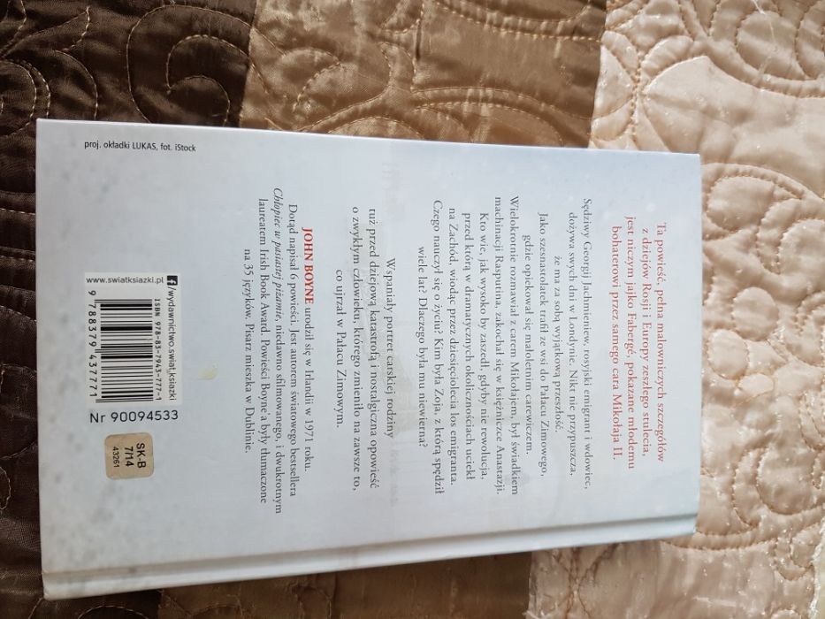 W cieniu pałacu zimowego - John Boyne