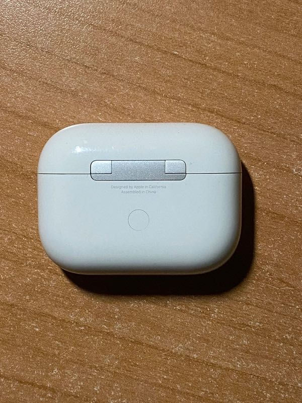 Оригінальні навушники Apple AirPods Pro 1