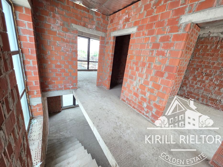 В коттеджном городке «Золотые Ключи» продается современный дуплекс