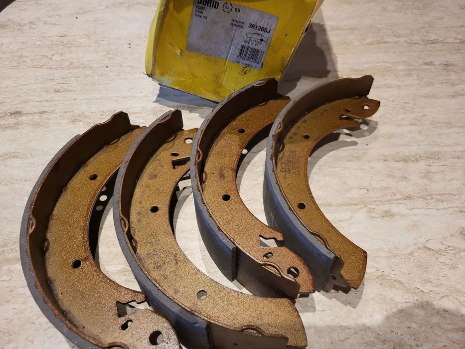 Szczęki hamulcowe  254X57 MERCEDES MB (W631); FORD CONSUL, GRANADA, P 100 I; HYUNDAI GRACE, H-1 / STAREX, H100, SONATA III; RENAULT MASTER I, TRAFIC; SSANGYONG KORANDO 1.6-3.0 01.72-