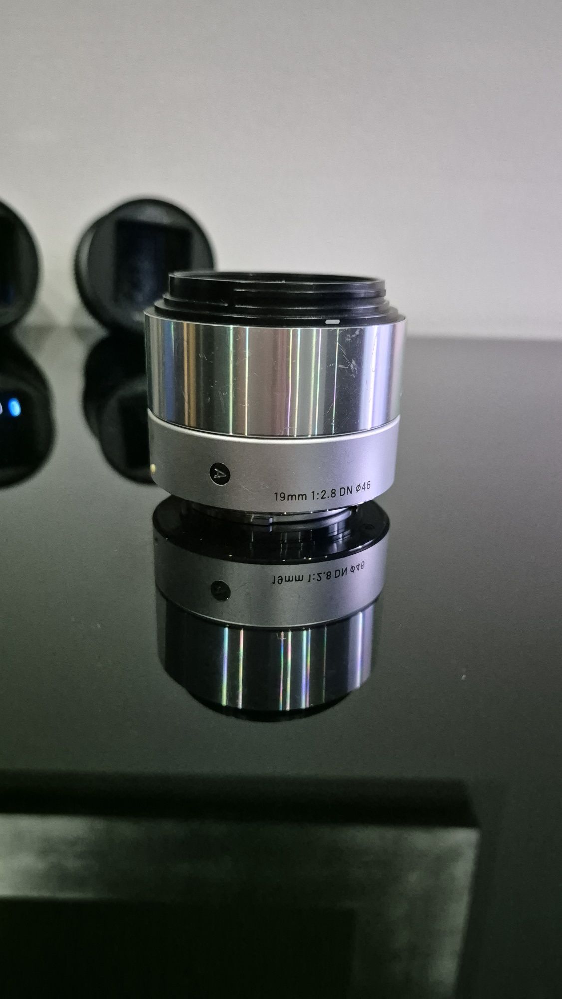 Lente Sigma 19mm f/2.8 DN ART - Sony E