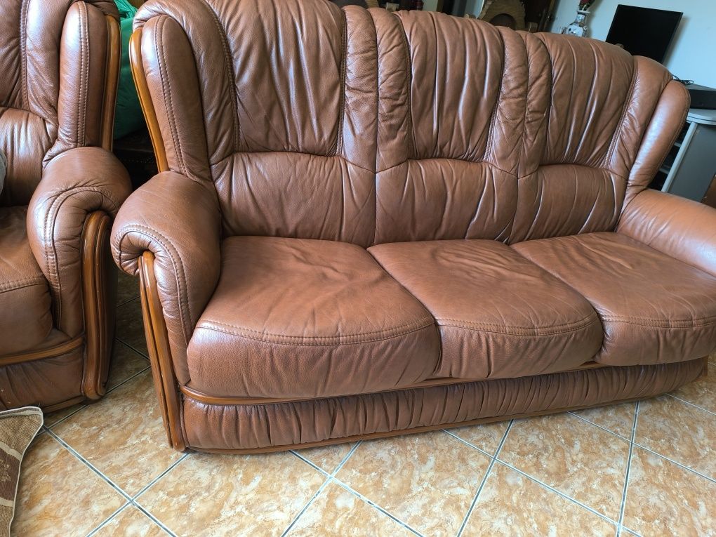 Conjunto de Sofás em pele genuína
