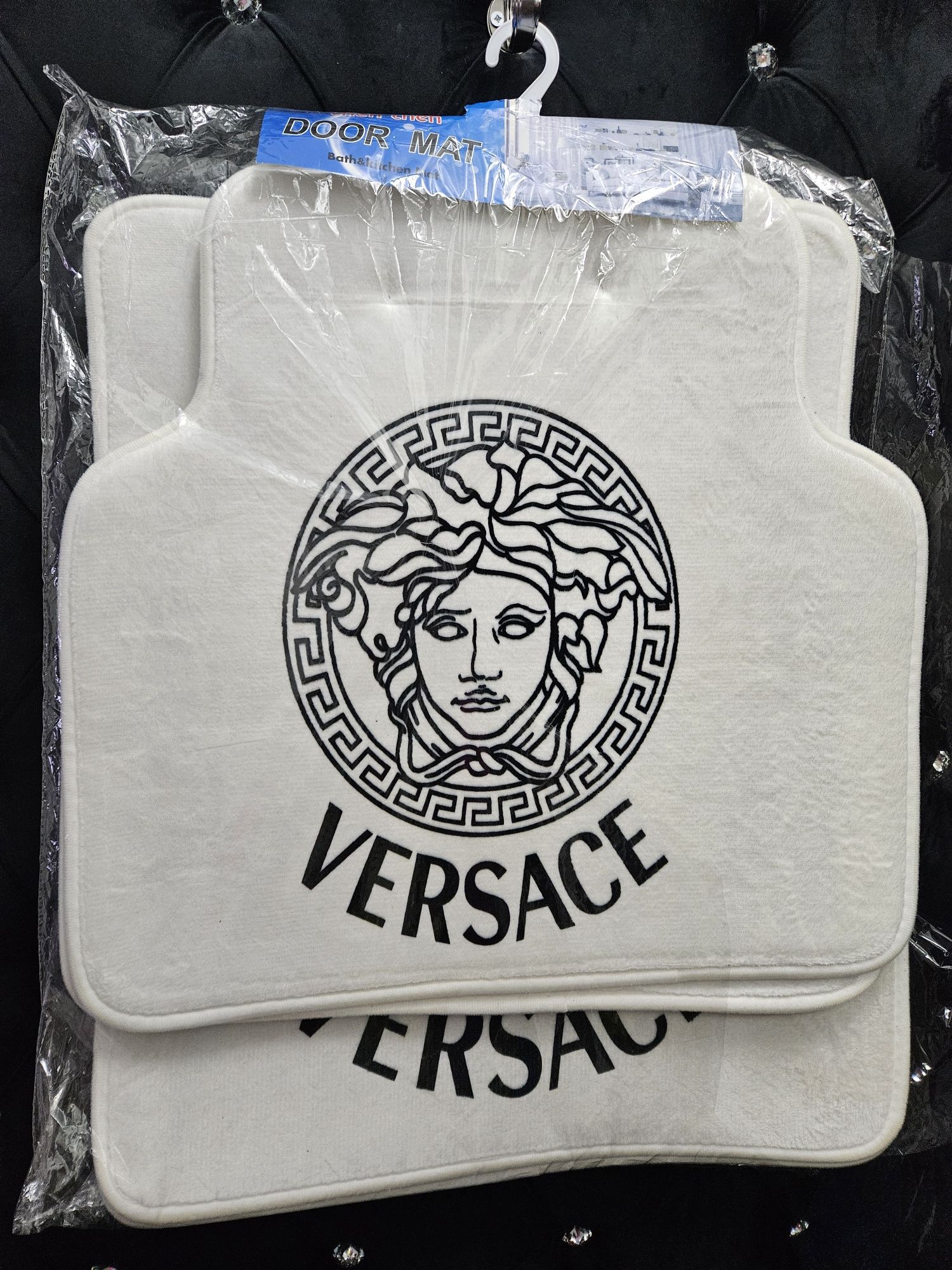 Dywaniki nowe versace