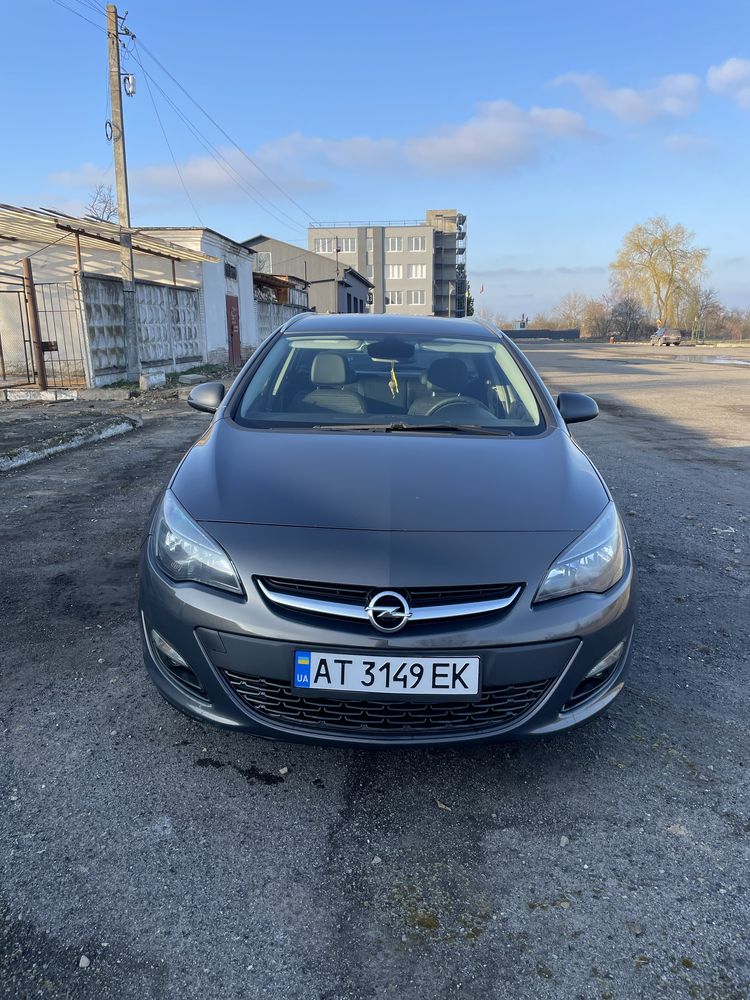 Opel astra j, опель астра