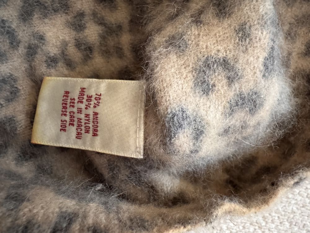 Sweterek angora panterka viral XS